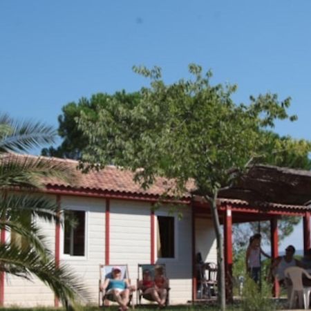 Camping Les Cigales Le Muy Exterior foto
